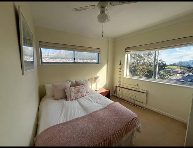 2 BEDROOM APARTMENT TO LET IN MOUILLE POINT